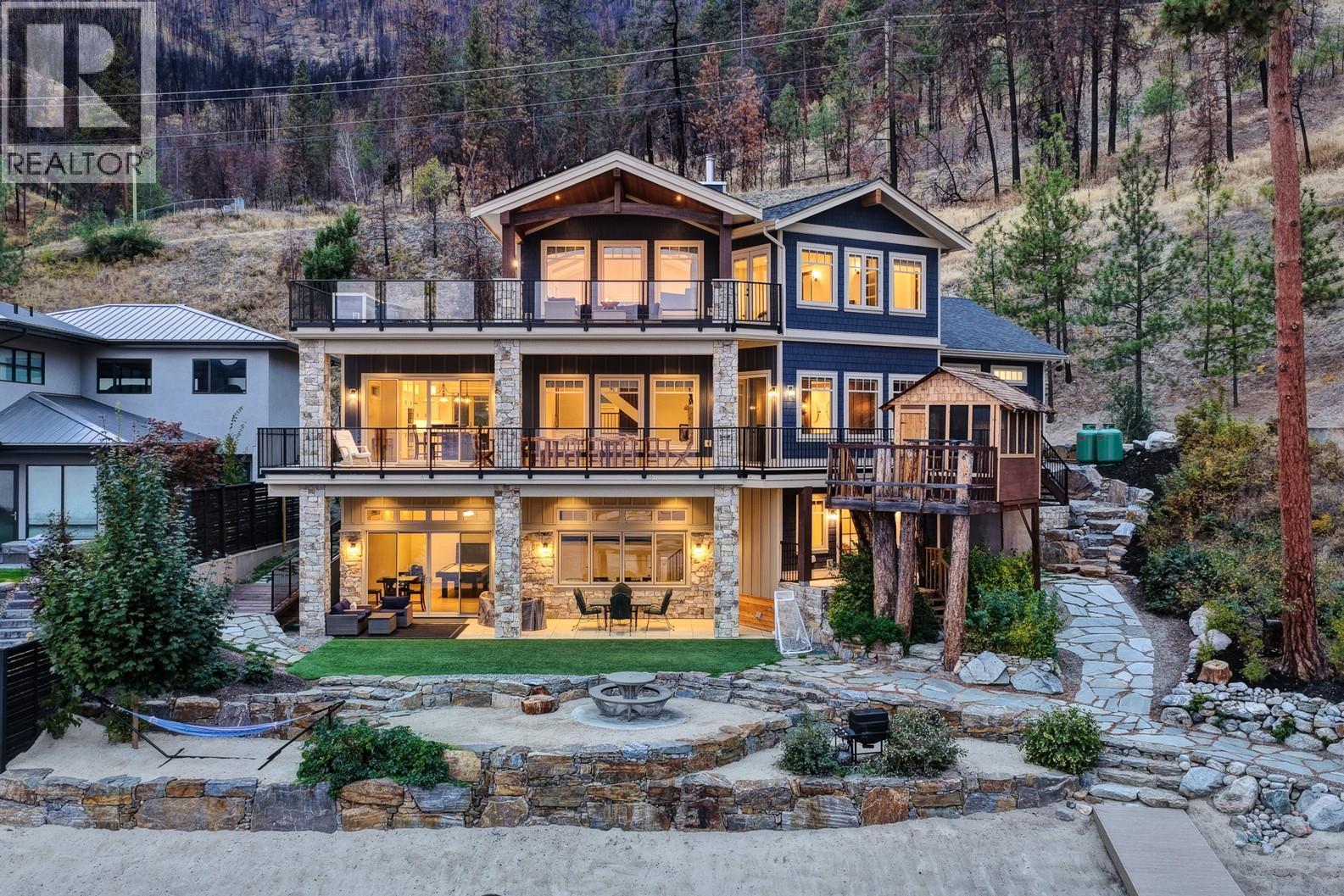  2329 Westside Place, Kelowna