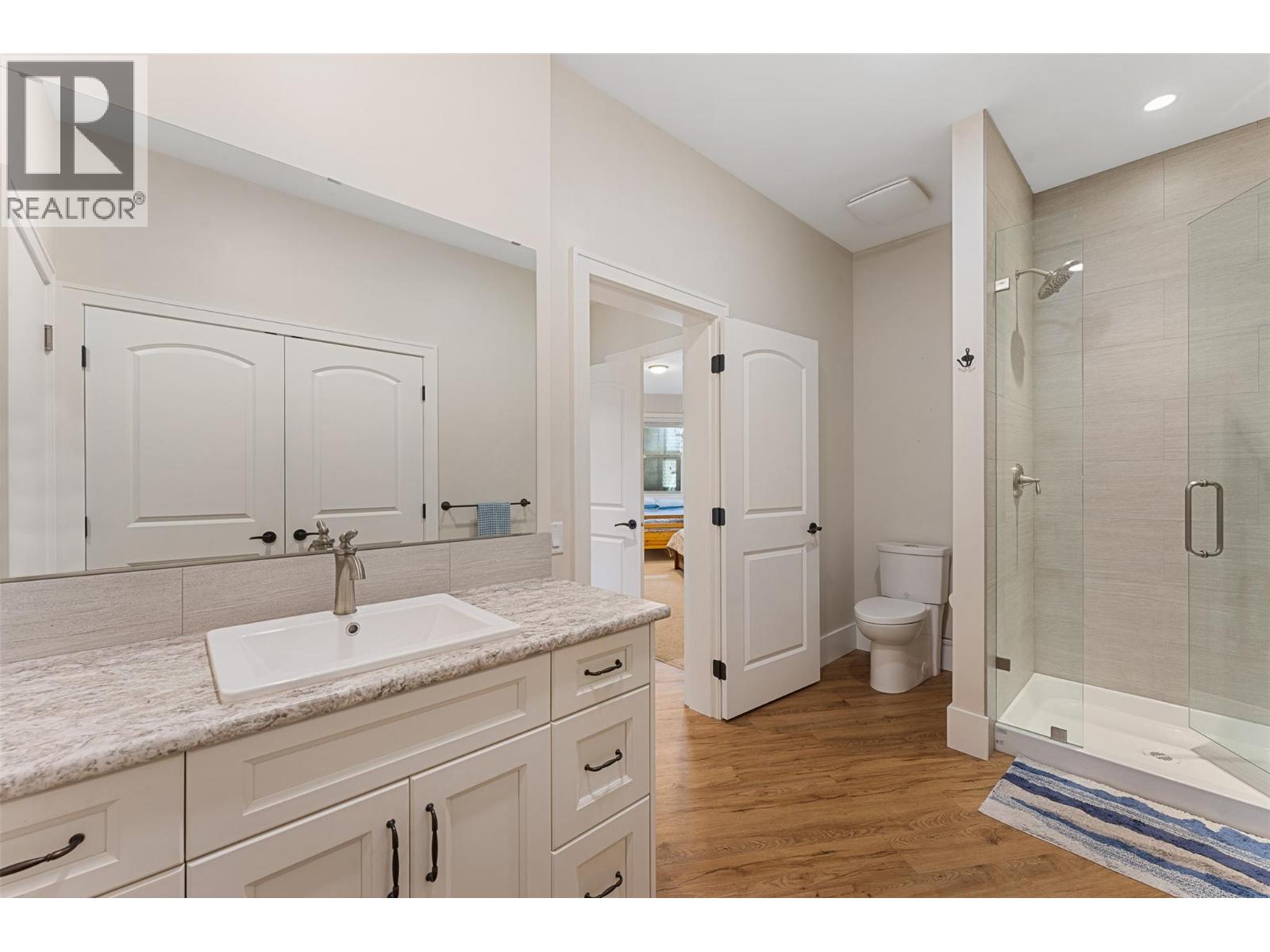  2329 Westside Place, Kelowna