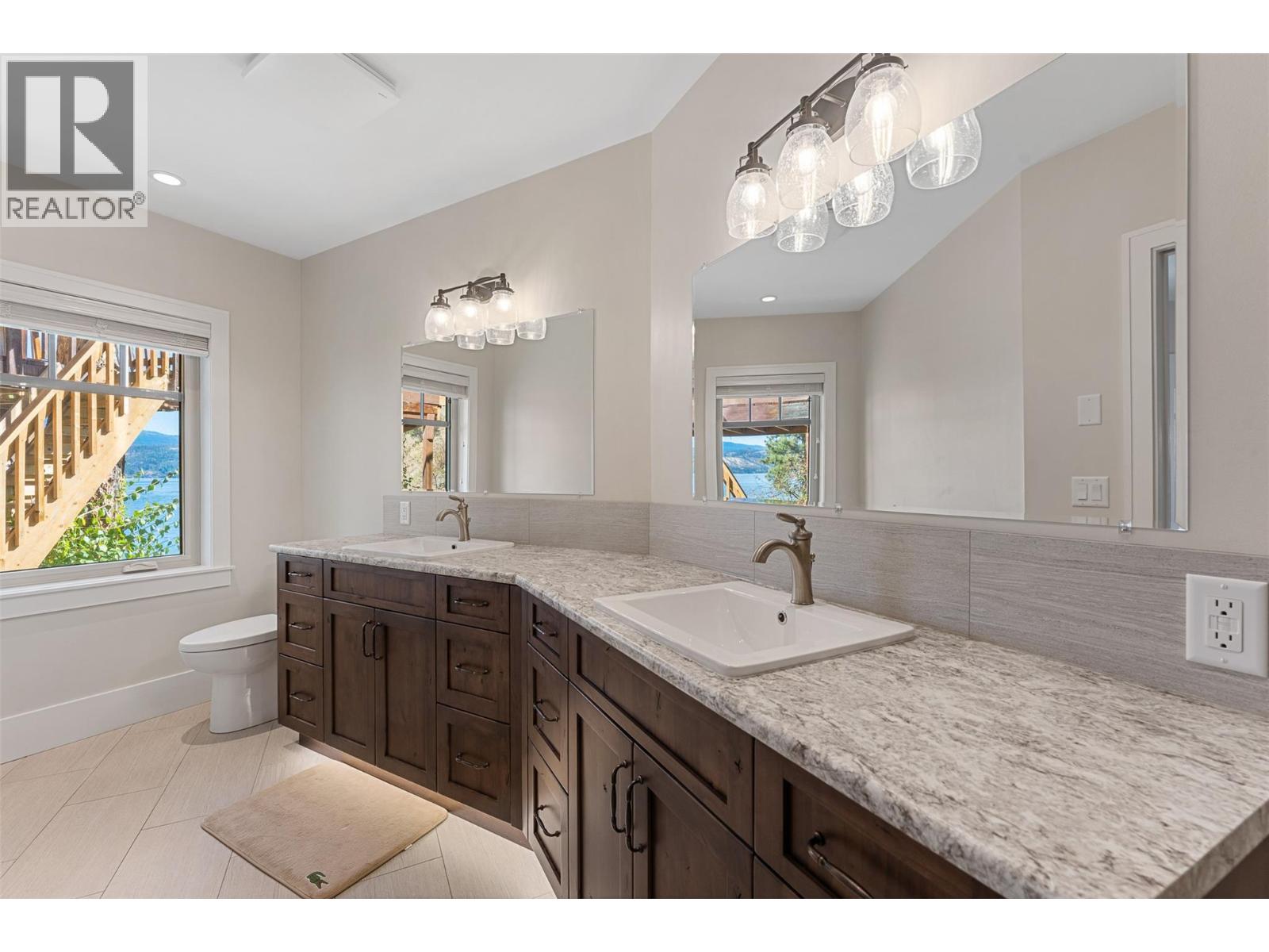 2329 Westside Place, Kelowna
