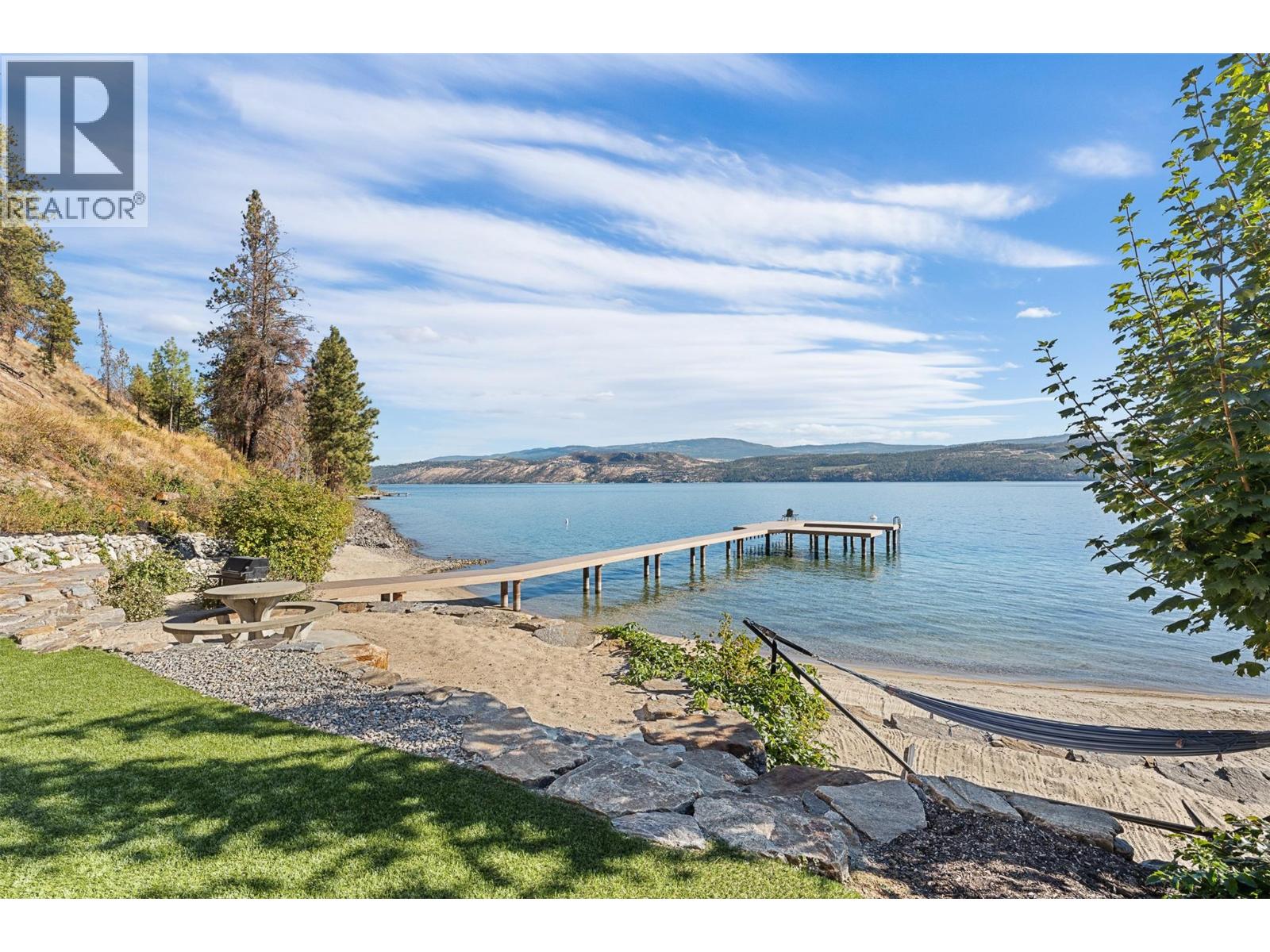  2329 Westside Place, Kelowna