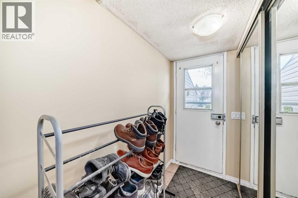 609 40 Street NE, Calgary, Alberta