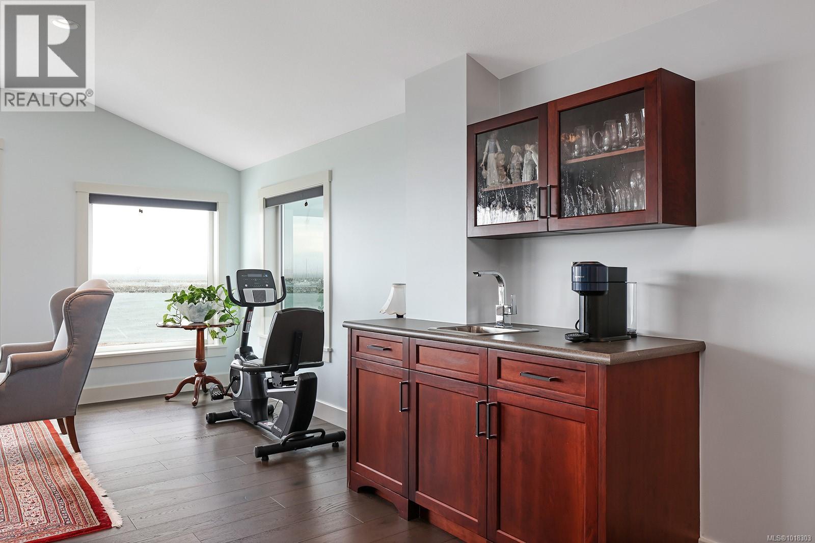 1755 Admiral Tryon Blvd, French Creek