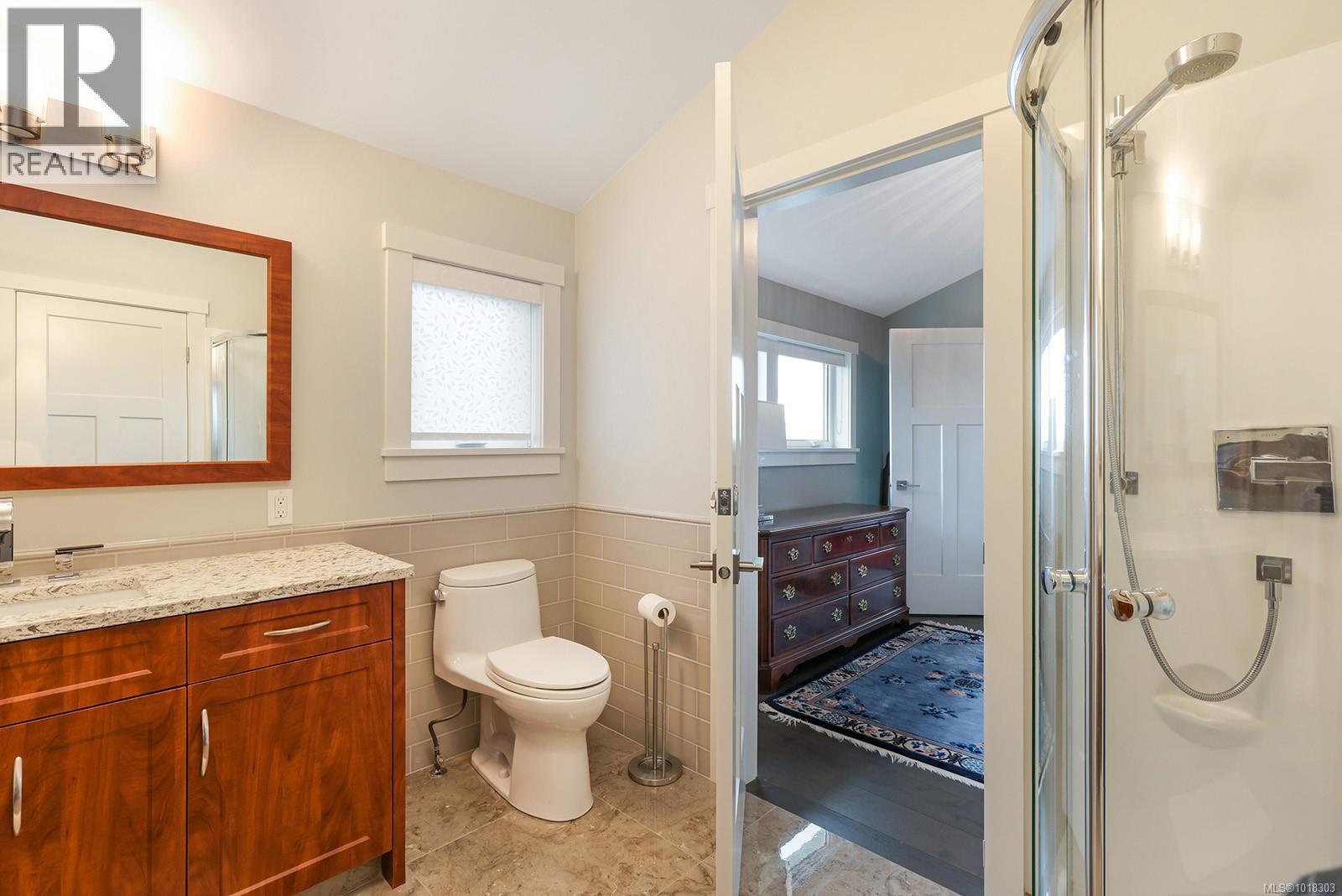 1755 Admiral Tryon Blvd, French Creek