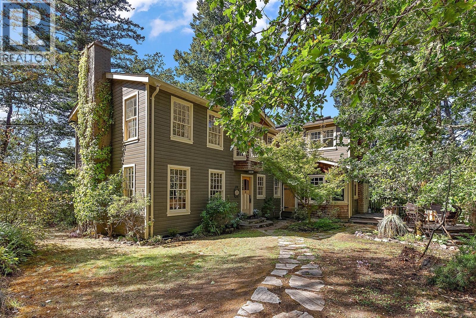 800 Bardsey Lane, Central Saanich