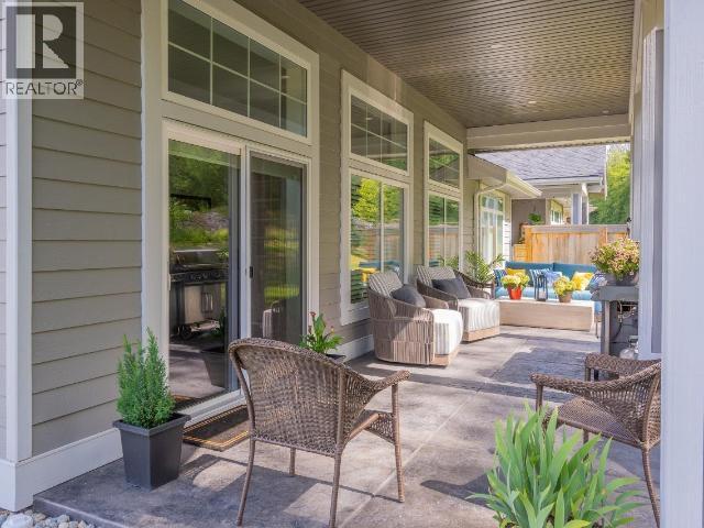 4048 SATURNA AVE, Powell River