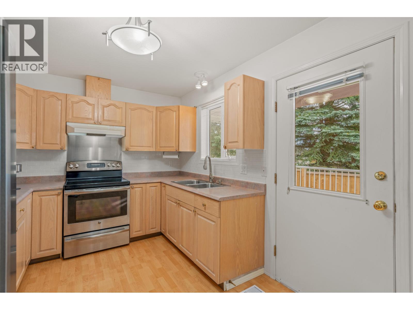 112 7187 SOUTHRIDGE AVENUE, Prince George