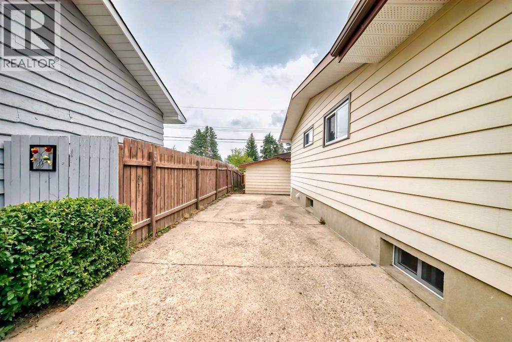 Single Family House Bungalow for Sale in  Allan Crescent SE Acadia Calgary 