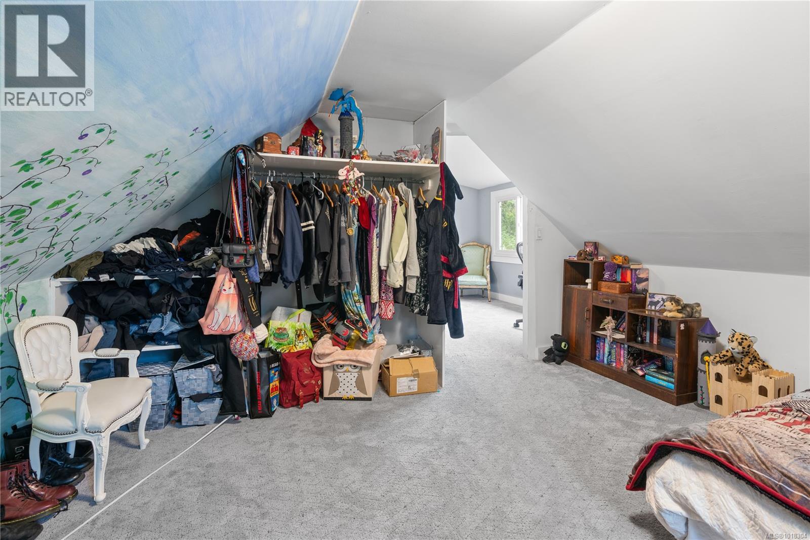 2868 Glenwood Ave, Saanich