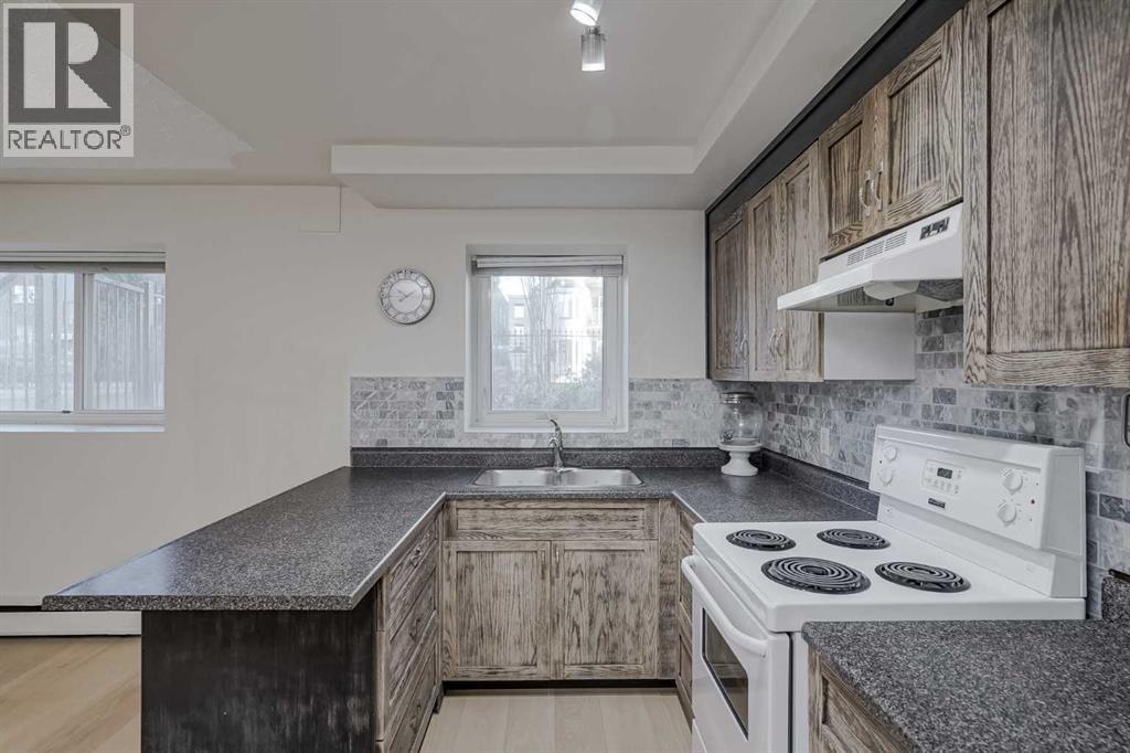 Single Family House for Sale in    Avenue SW Beltline Calgary 