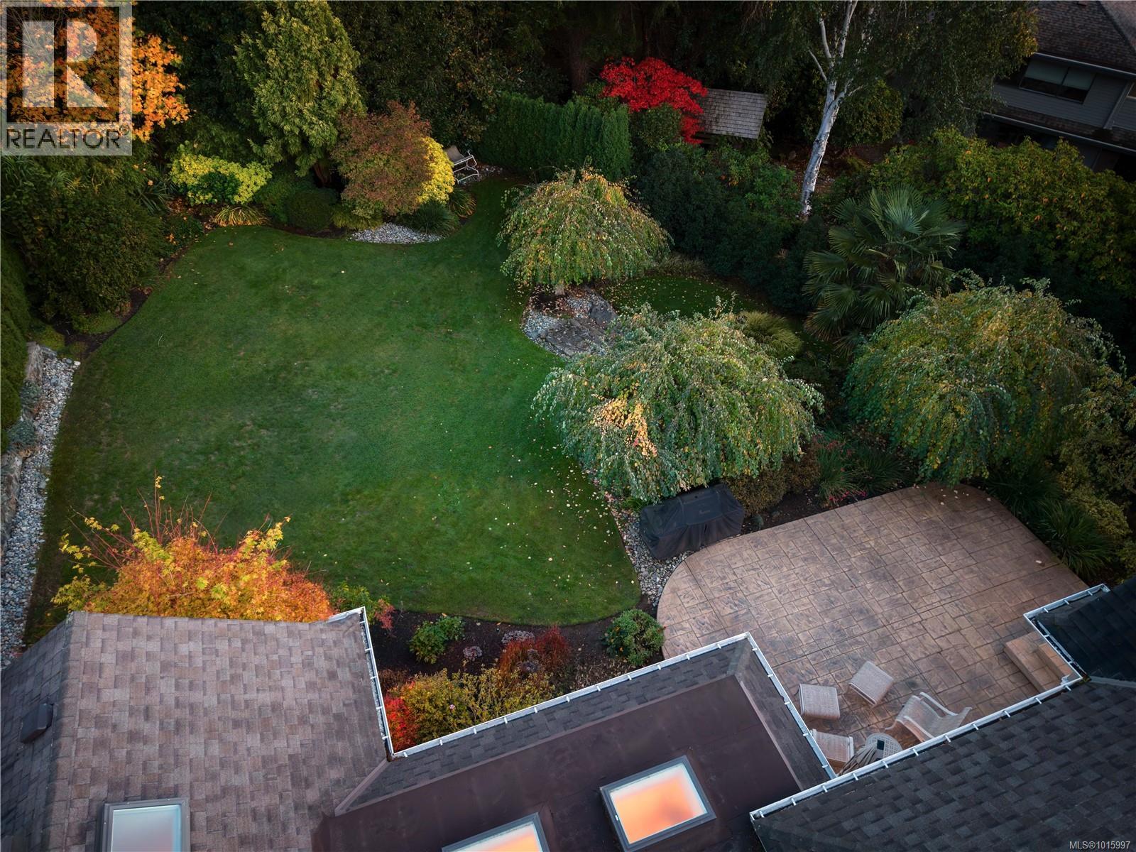 3721 Arbutus Ridge, Saanich