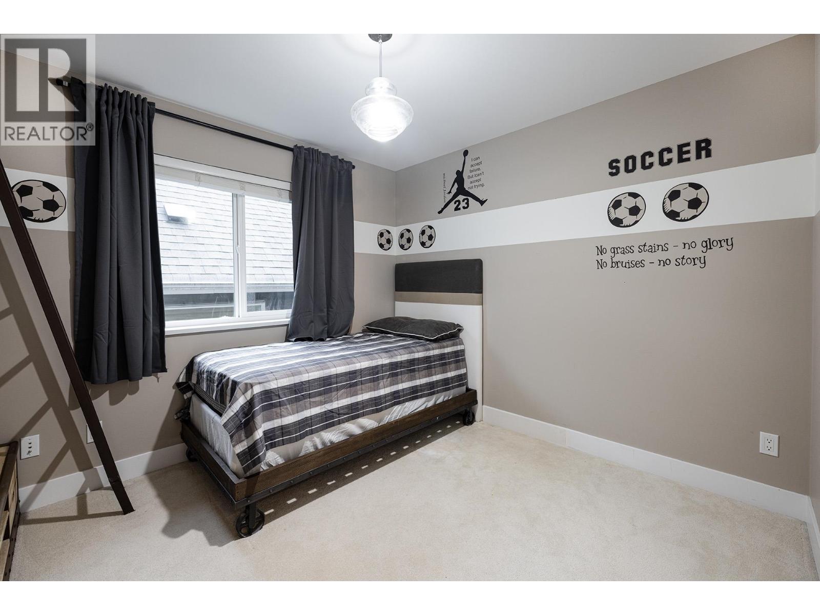 1432 ARGYLE STREET, Coquitlam