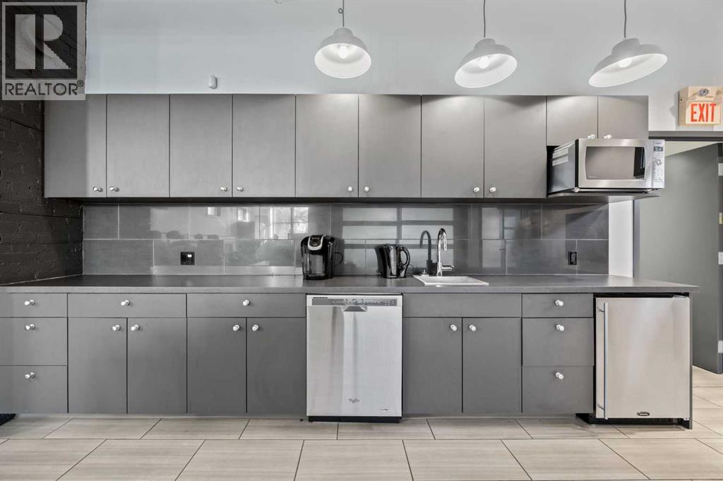 Office for Sale in   Avenue SW Sunalta Calgary 