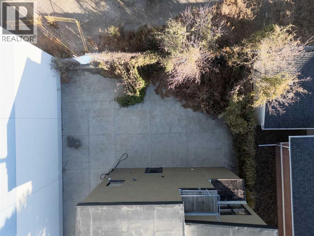 Office for Sale in   Avenue SW Sunalta Calgary 