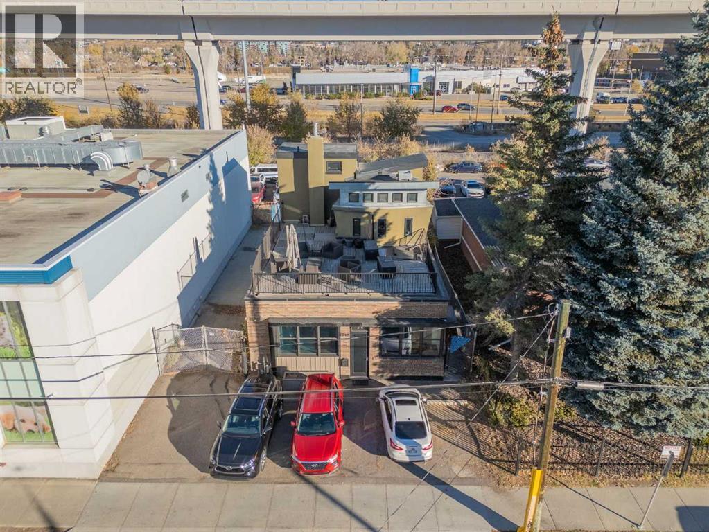 Office for Sale in   Avenue SW Sunalta Calgary 