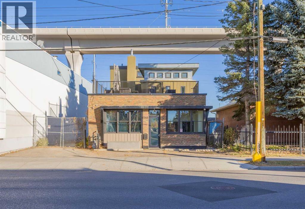 Office for Sale in   Avenue SW Sunalta Calgary 