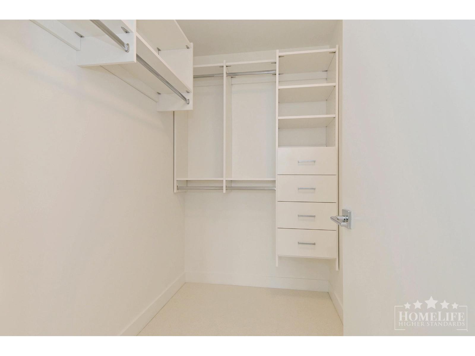 1302 1588 JOHNSTON ROAD, White Rock