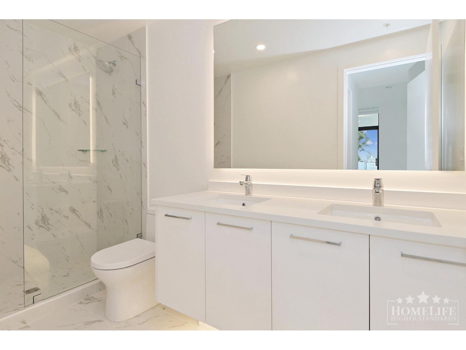1302 1588 JOHNSTON ROAD, White Rock