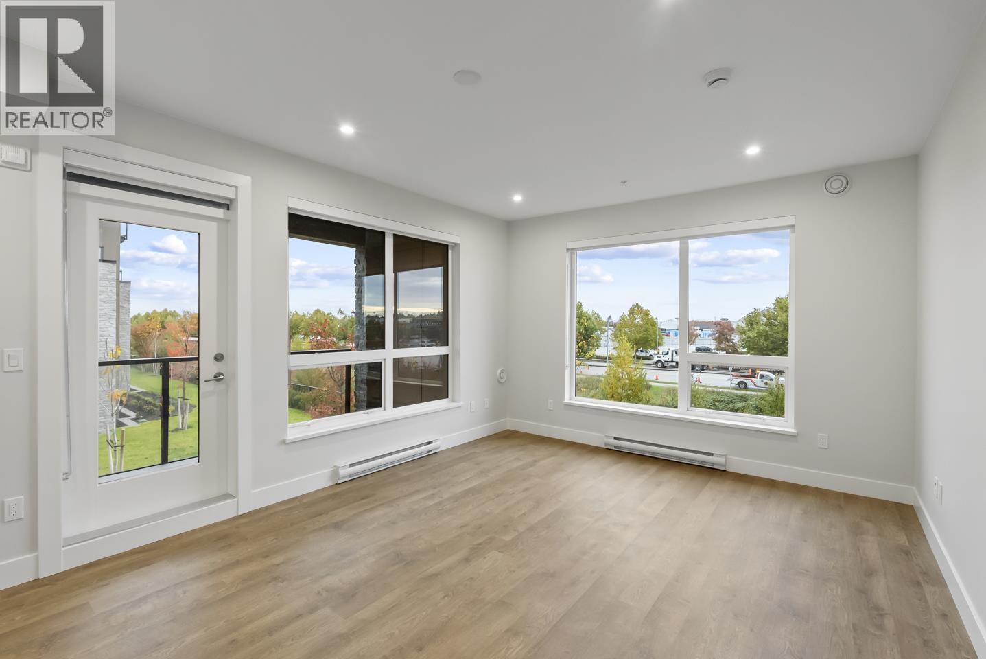 202 1930 STARLING DRIVE, Tsawwassen