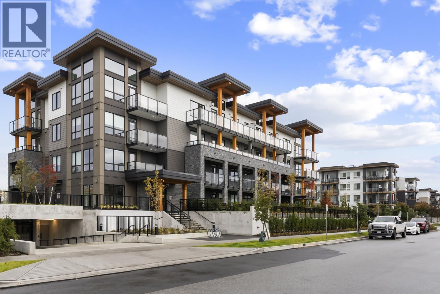 202 1930 STARLING DRIVE, Tsawwassen