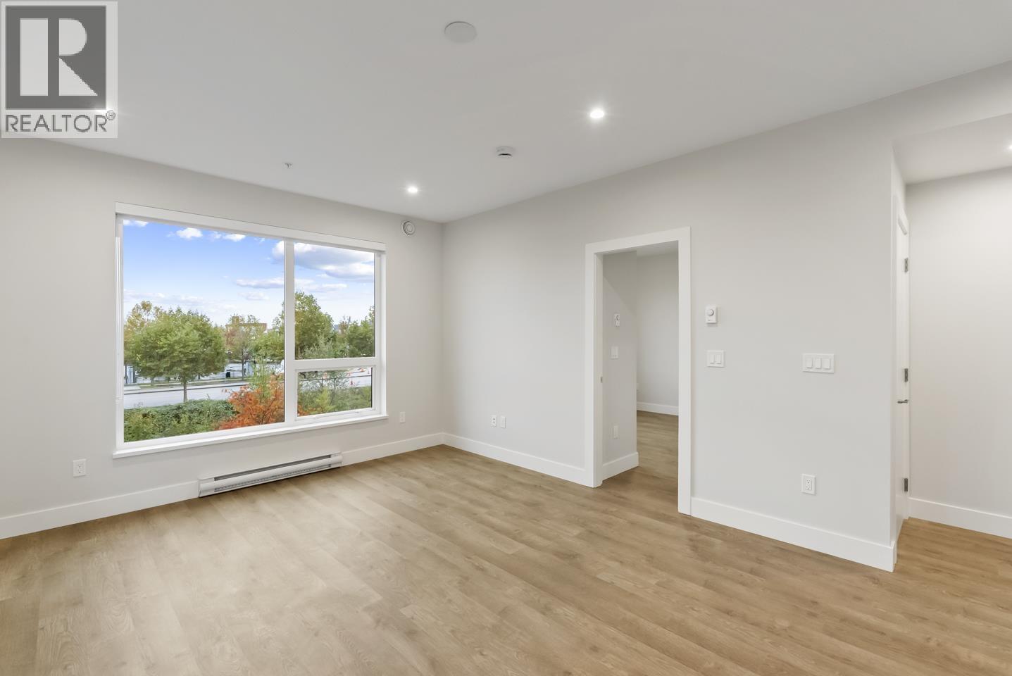 202 1930 STARLING DRIVE, Tsawwassen