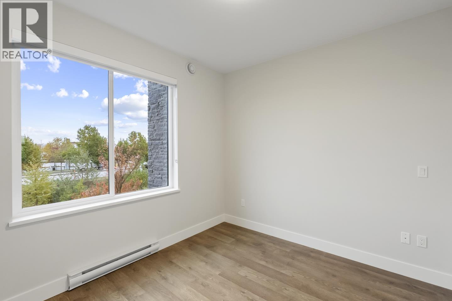 202 1930 STARLING DRIVE, Tsawwassen