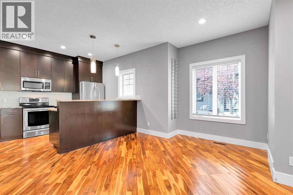 Single Family House for Sale in    Avenue NE Crescent Heights Calgary 