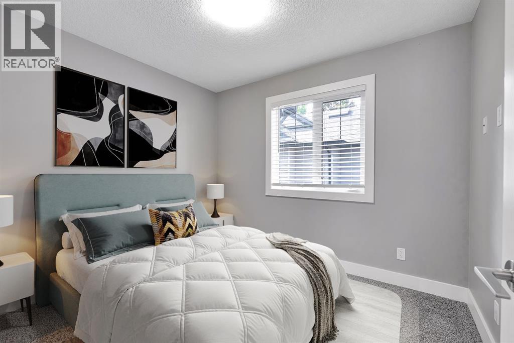 Single Family House for Sale in    Avenue NE Crescent Heights Calgary 