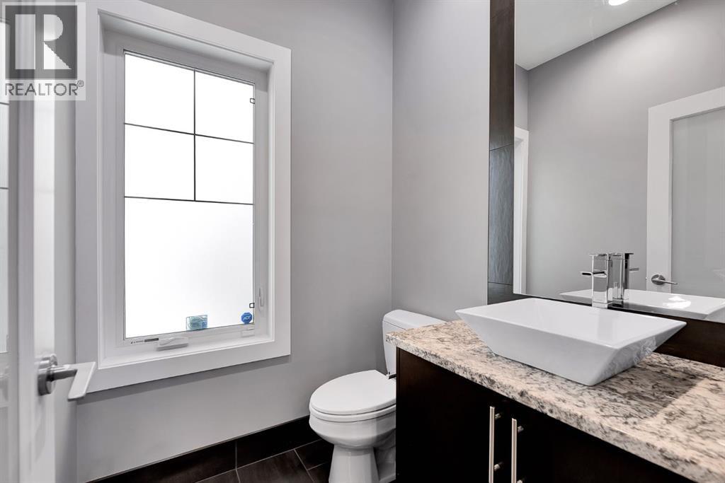 Single Family House for Sale in    Avenue NE Crescent Heights Calgary 