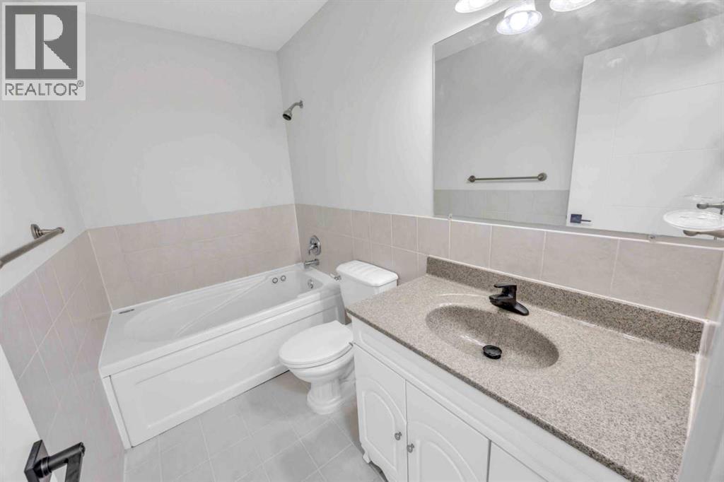 Single Family House Bungalow for Sale in  Templeridge Close NE Temple Calgary 