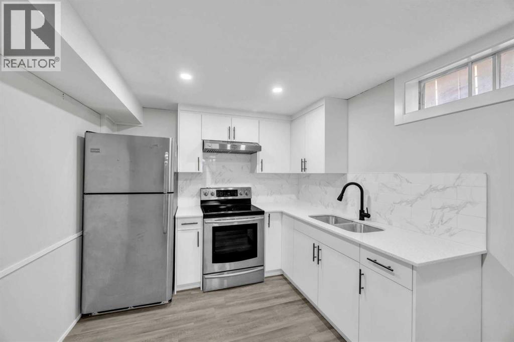 Single Family House Bungalow for Sale in  Templeridge Close NE Temple Calgary 