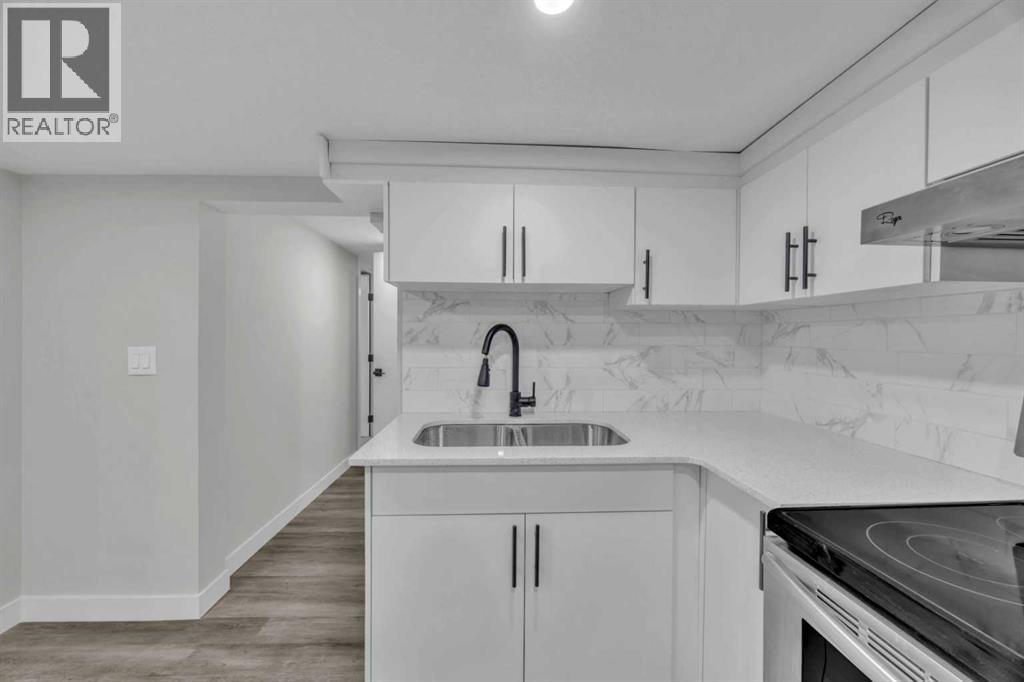 Single Family House Bungalow for Sale in  Templeridge Close NE Temple Calgary 