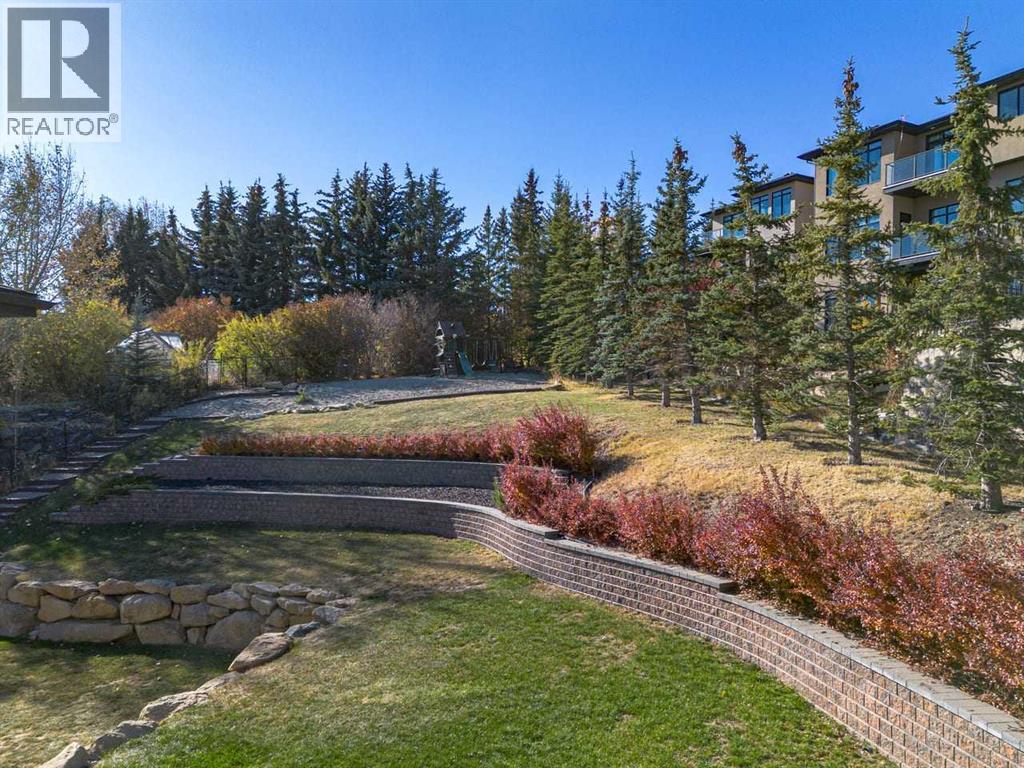 Single Family House for Sale in  Elkton Way SW Springbank Hill Calgary 