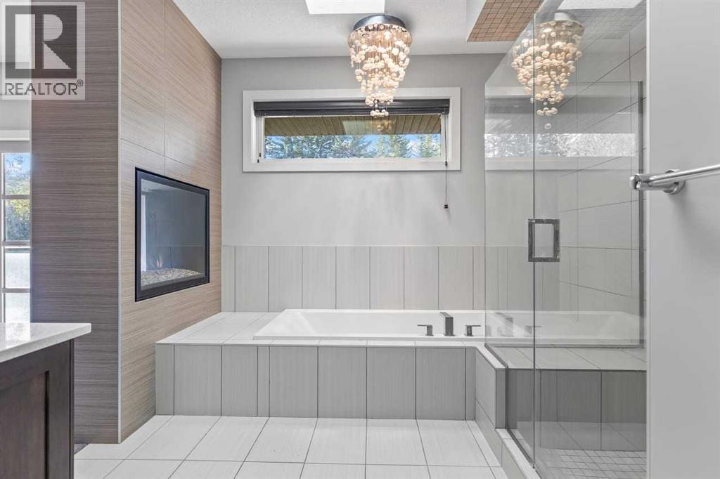 Single Family House for Sale in  Elkton Way SW Springbank Hill Calgary 