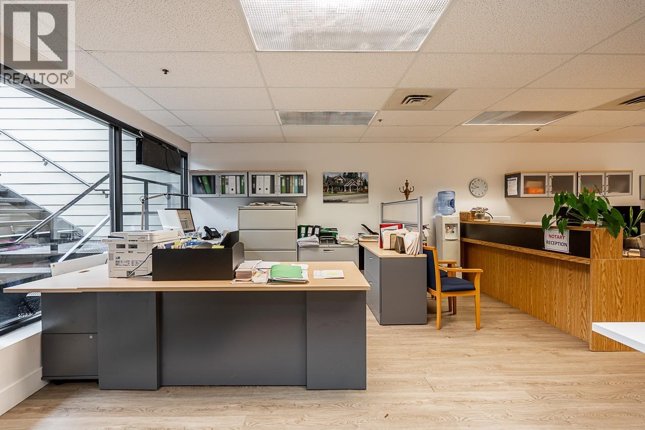 2458 HAYWOOD AVENUE, West Vancouver