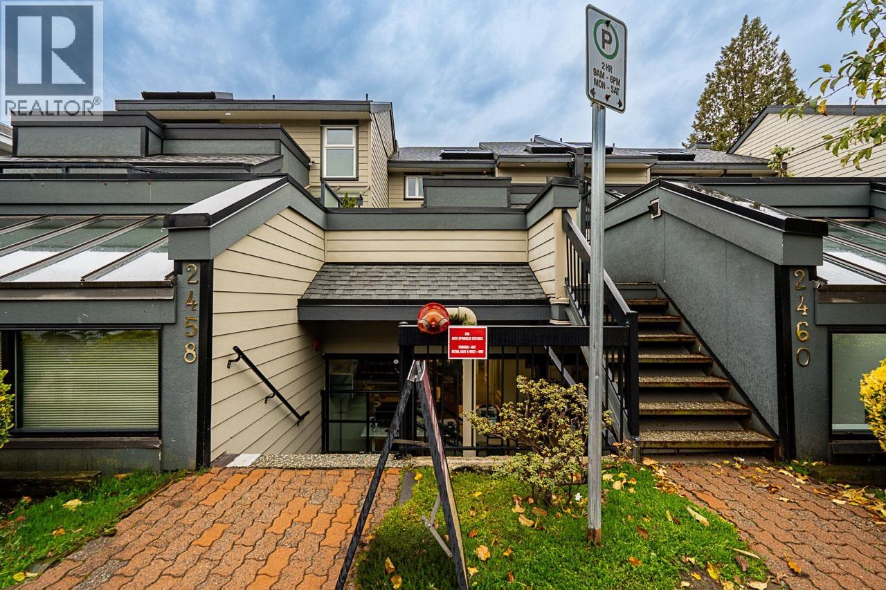 2458 HAYWOOD AVENUE, West Vancouver