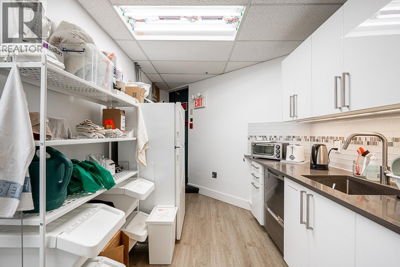 2458 HAYWOOD AVENUE, West Vancouver