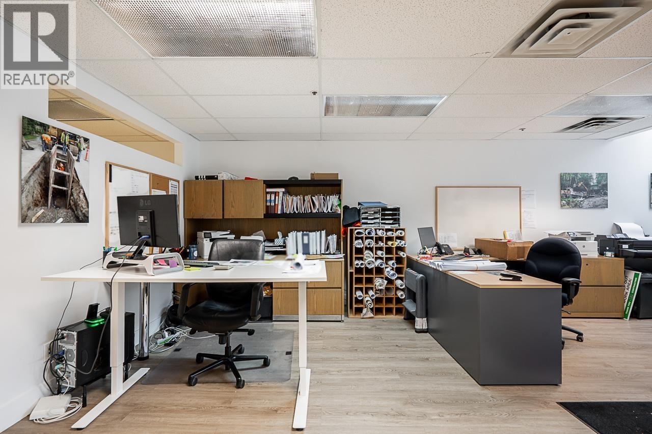 2458 HAYWOOD AVENUE, West Vancouver