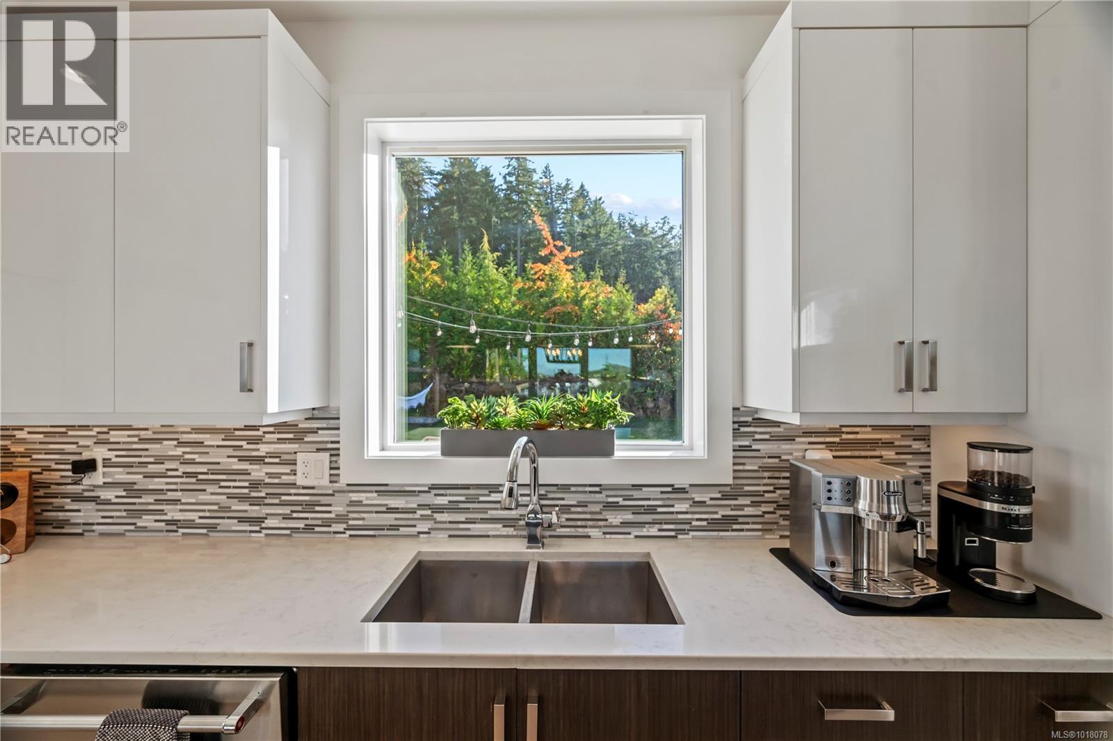 1167 River Rock Place, Highlands