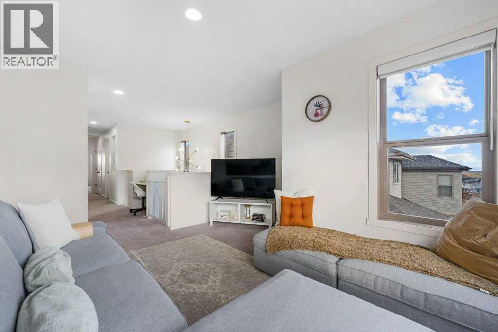 Single Family House for Sale in  Sage Valley Drive NW Sage Hill Calgary 