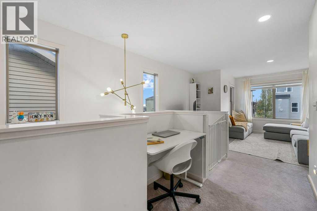 Single Family House for Sale in  Sage Valley Drive NW Sage Hill Calgary 