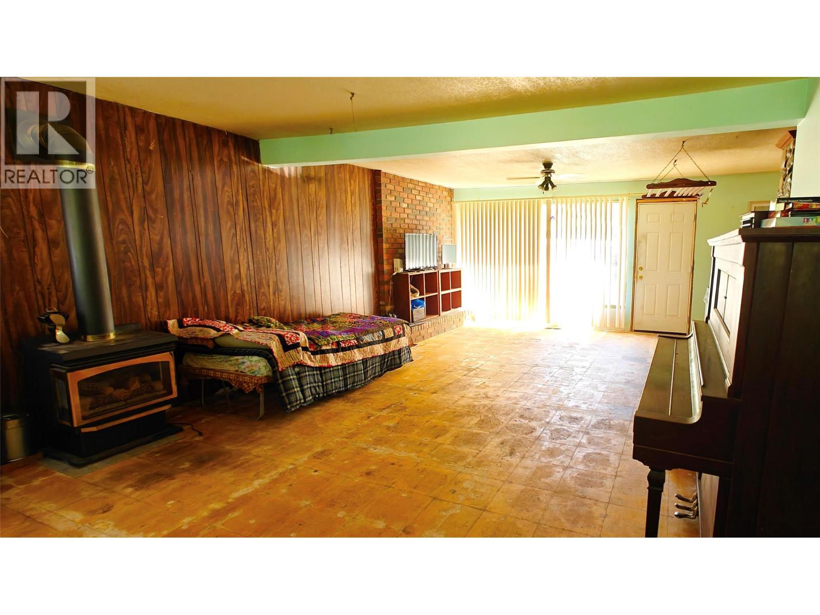 2029 Debruyn Road, Fruitvale