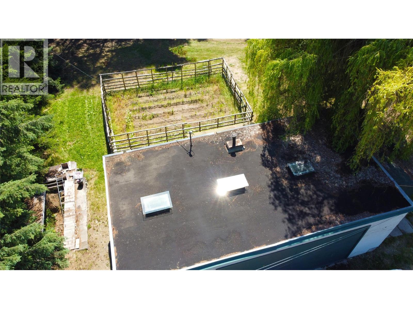 2029 Debruyn Road, Fruitvale