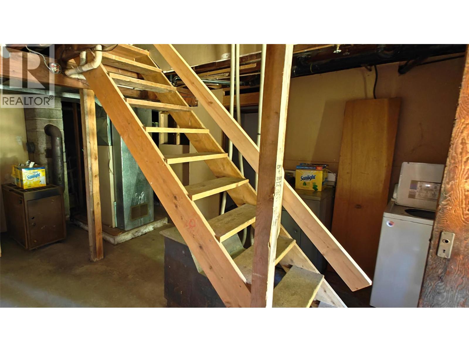 2029 Debruyn Road, Fruitvale