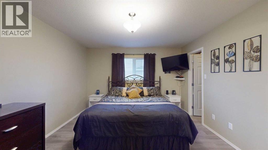 333 Lindstrom Crescent, Fort McMurray