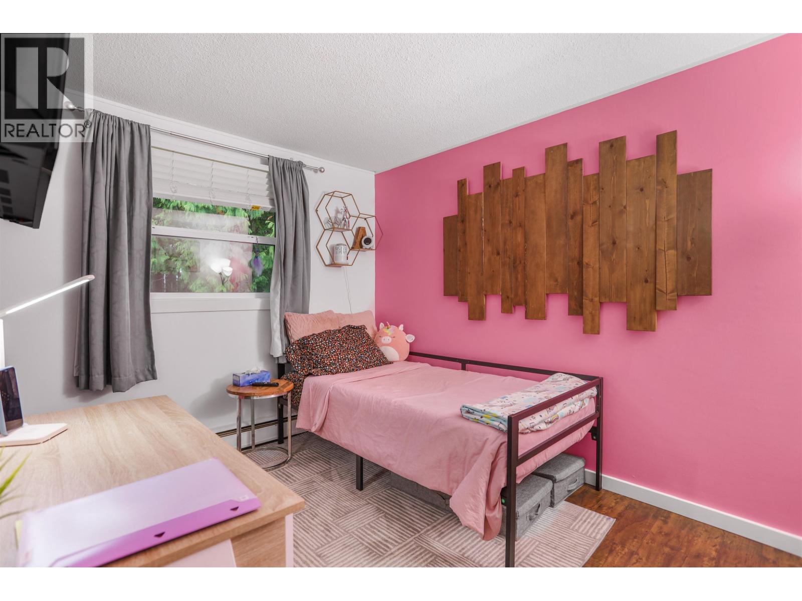 24 FARROW STREET, Kitimat