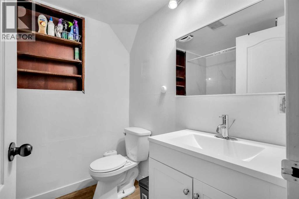 Single Family House Bi-level for Sale in  Martinview Crescent NE Martindale Calgary 