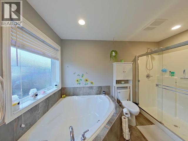 7361 GLACIER STREET, Powell River