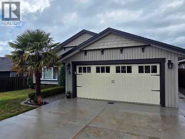 7361 GLACIER STREET, Powell River