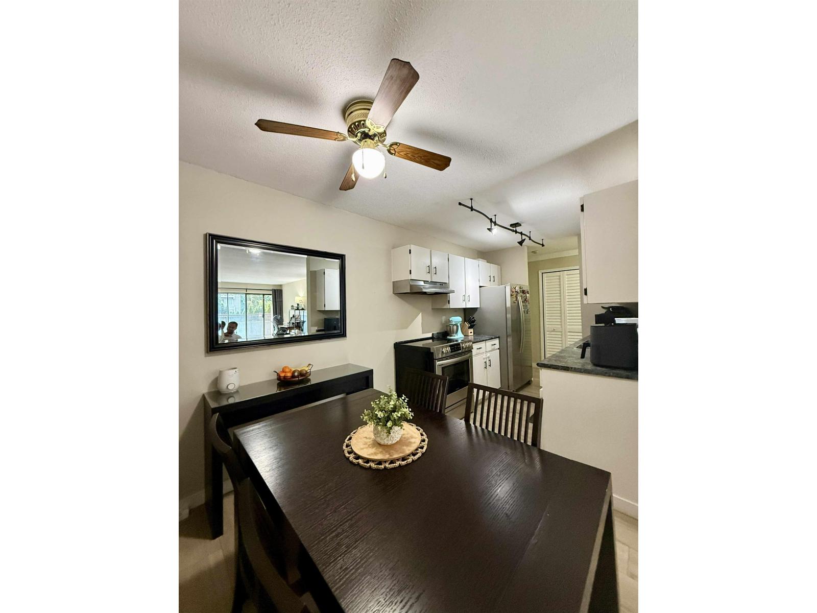 118 9682 134 STREET, Surrey