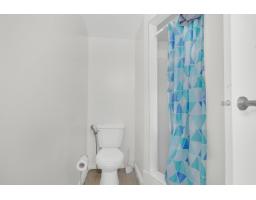 101 13291 70b Avenue, Surrey, BC V3W7Z2 Photo 9